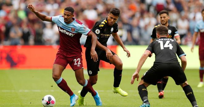 巴萨主场迎战安道尔！申格利亚率队冲击联赛第五胜 直播时间及观看指南（巴萨坐镇主场战安道尔，申格利亚领衔冲击联赛第5胜｜直播时间与观赛指南）