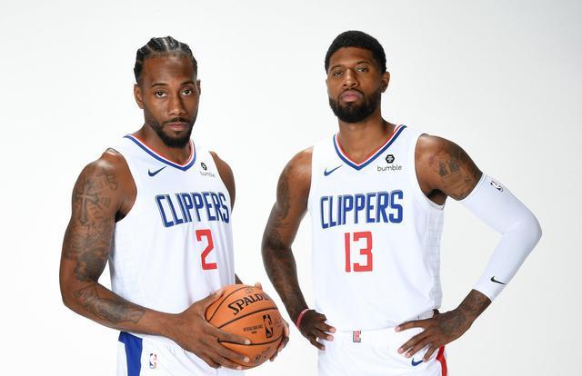 半场战报：西班牙人0-0塞维利亚（半场哨响：西班牙人与塞维利亚暂时0-0）