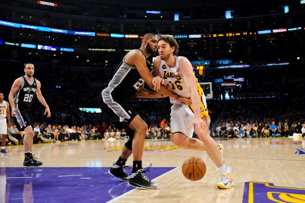 注定迎来新的王者！本赛季NBA杯四强此前均无夺冠经历（本季NBA杯将迎新王登基：四强球队无一曾夺冠）