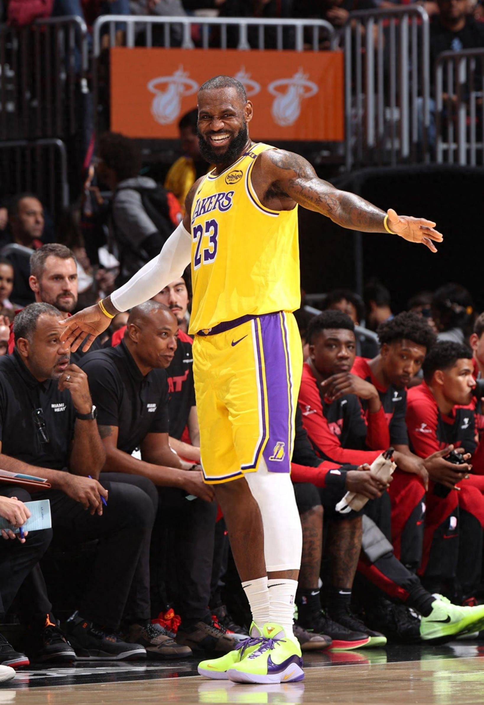 六战全胜，欧冠官方晒阿森纳战绩：谁还能阻止他们？（欧冠官方晒阿森纳六连胜战绩：还有谁能阻挡？）