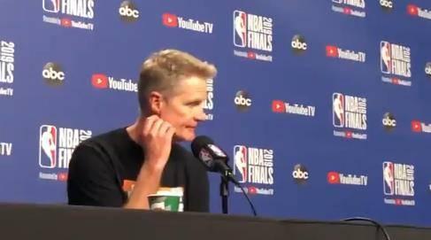 足球传控体系的核心逻辑（传控足球的底层原理）