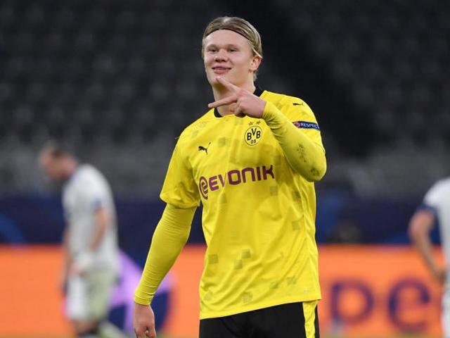 攻守兼备助博洛尼亚斩落领头羊那不勒斯，卢库米当选全场最佳（博洛尼亚力克榜首那不勒斯，卢库米攻防俱佳荣膺全场最佳）