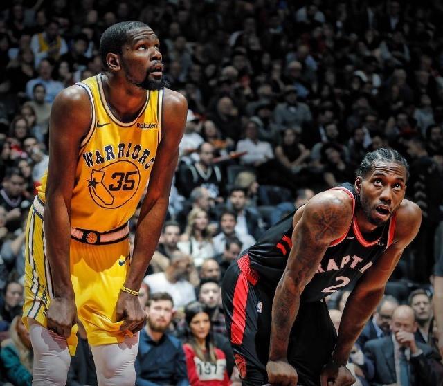 青岛足球赛场突发伤病潮（青岛足球赛场伤病潮来袭）