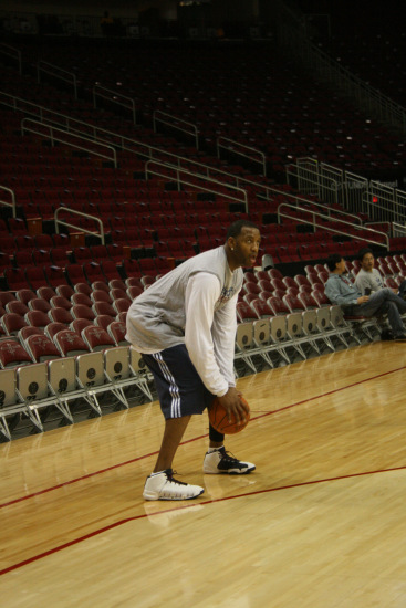 埃及媒体：马尔穆什因与女友订婚将缺席对乌兹别克斯坦的比赛（埃媒：因与女友订婚，马尔穆什无缘对阵乌兹别克斯坦）